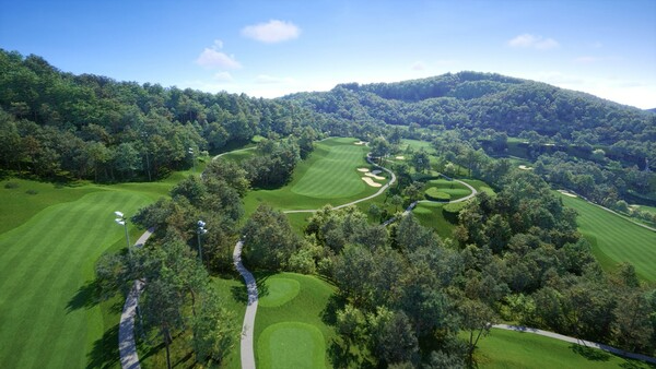 대법원의 “골프존, 골프코스 저작권 침해” 판결로 스크린골프 시장에 큰 변화가 예상된다. 사진_골프존