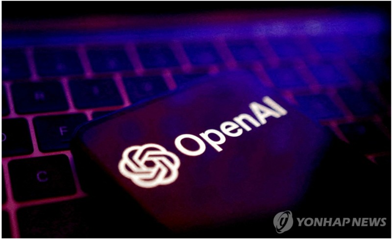 챗GPT 개발사인 오픈AI가 추론업무와 코딩 기능을 통합한 'GPT 5.4'와 'GPT 5.4 프로'를 5일(현지시간) 공개했다. 사진=로이터통신, 연합뉴스