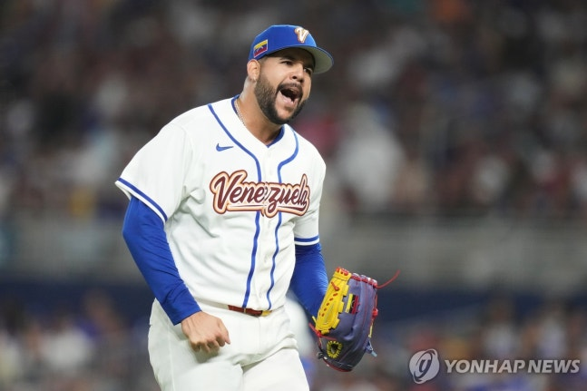 베네수엘라 선발로 출전한 헤이수스