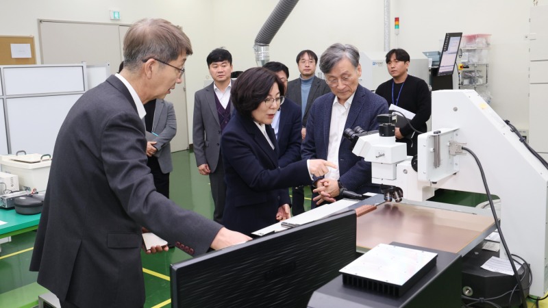 안양시 소재 ㈜이오테크닉스 방문