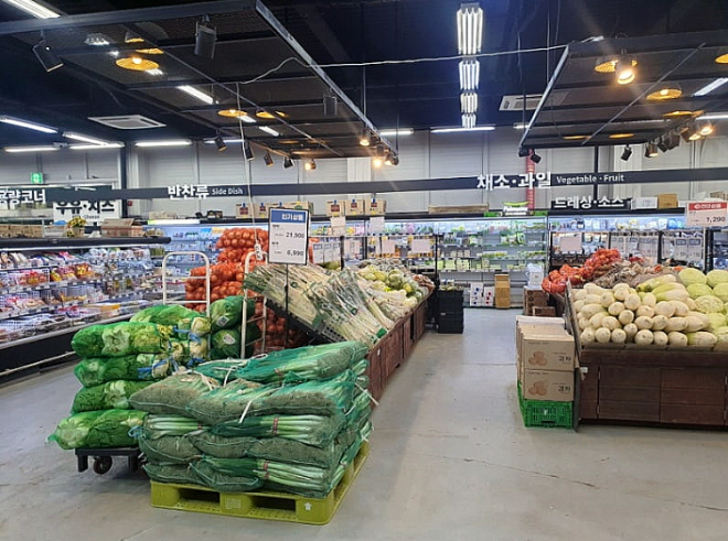 국내에서 식자재를 판매하는 취급 매장 전경. (사진제공=한국식자재유통협회)