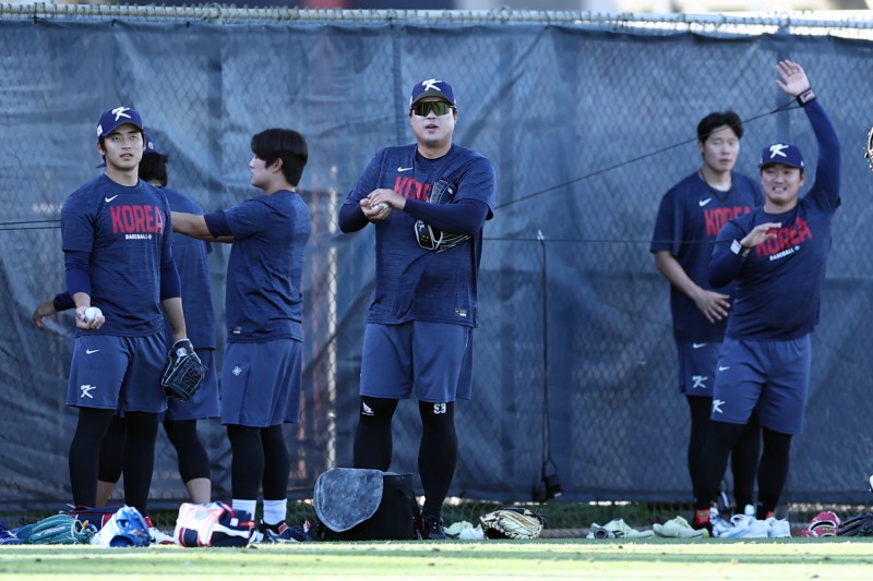 화기애애 투수진. 사진(마이애미=연합뉴스)