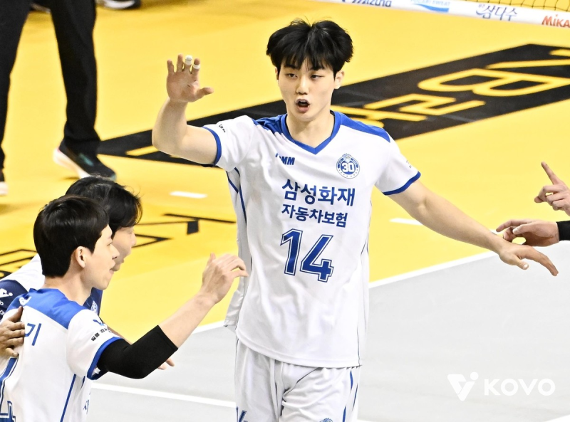 '그래서 이탈리아 간 거야?' 삼성화재 이우진, 파이프 한 방으로 모든 의심 날렸다...공격률 45.5%·7디그 공수 완성형