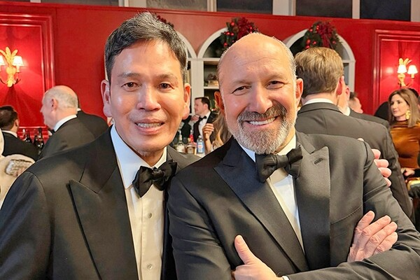 신세계 정용진과 손잡은 '리플렉션AI'는 어떤 회사?