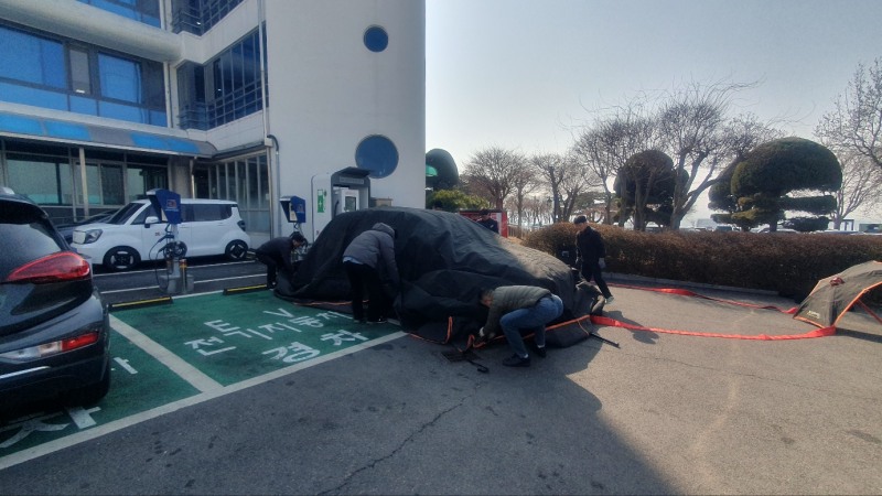 공용차량 주차장에서 화재진압 대응 훈련