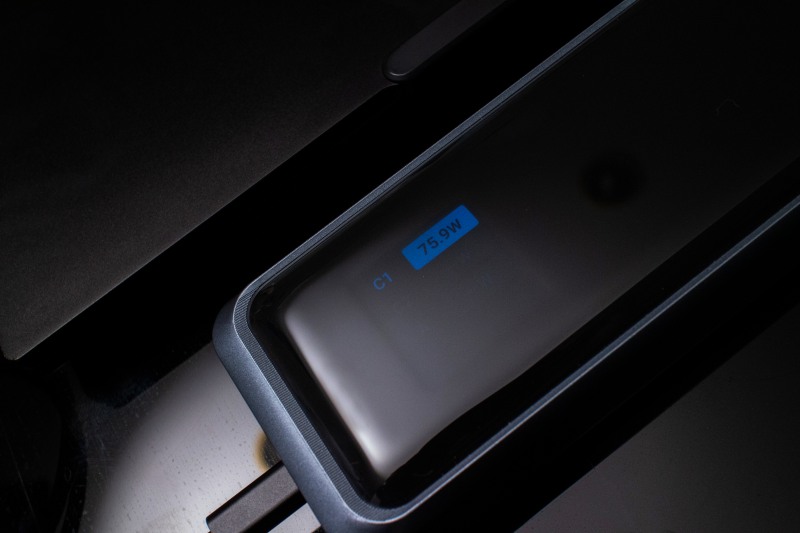 여러 휴대용 기기가 필요한 여행 유튜버라면 '앤커 프라임' 시리즈 구입을 고려해봐도 좋을 것 같다.