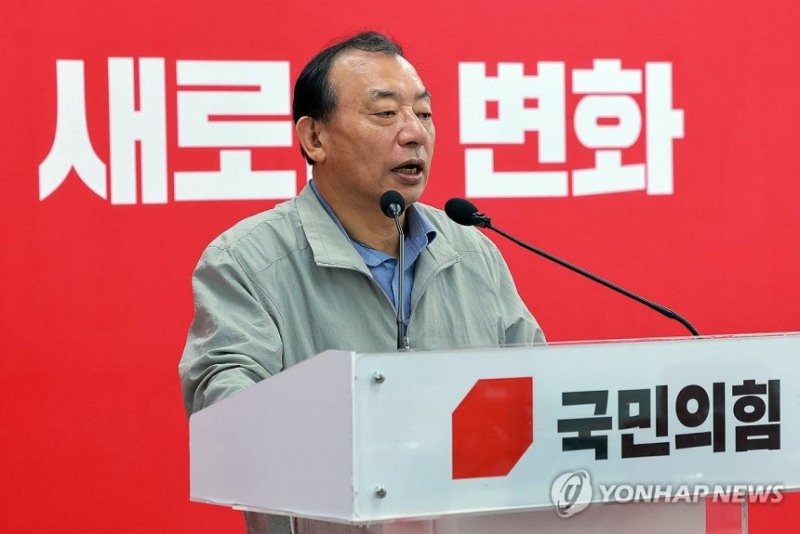 공천 일정 브리핑하는 국민의힘 이정현 공관위원장. 출처=연합뉴스