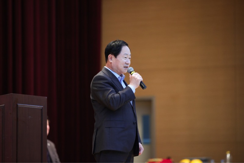 남양주시장배 클럽리그 배구대회에서 주광덕 시장 인사말