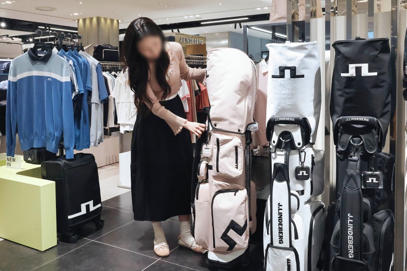 신세계百, 체험형·맞춤형 강화한 ‘골프페어’ 연다