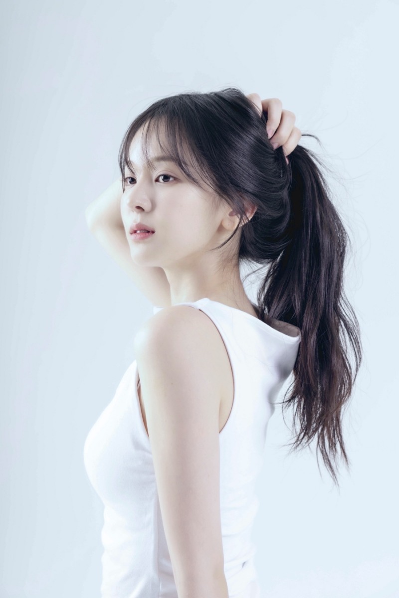 “데뷔하자마자 터졌다” 백서라, 드라마 찍고 바로 모델 ‘이례적 행보’