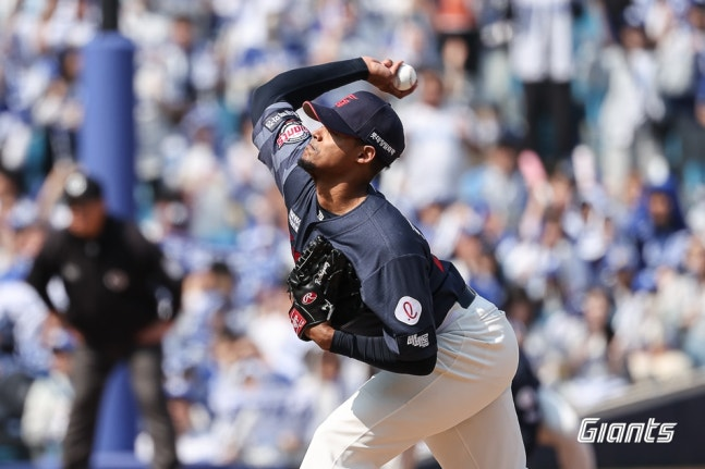 롯데 선발 로드리게스 / 사진=롯데 자이언츠 제공