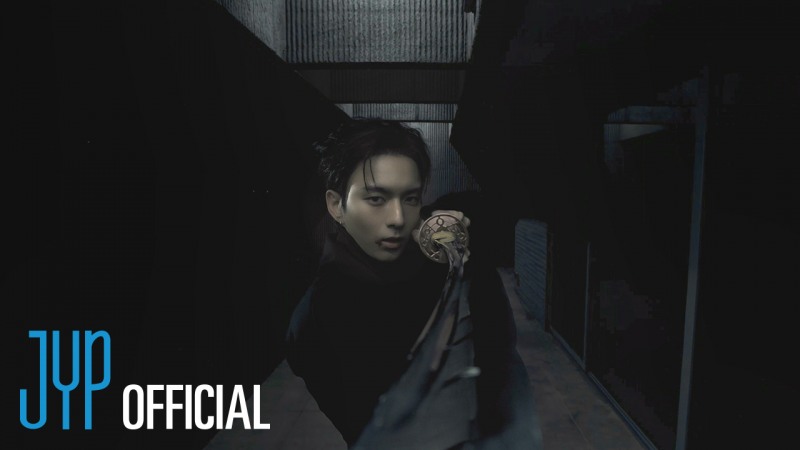 엑스디너리 히어로즈, 미니 8집 'DEAD AND' 무드 필름 공개…팽팽한 분위기+흡인력 넘치는 전개