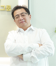 신승만 경제학 박사