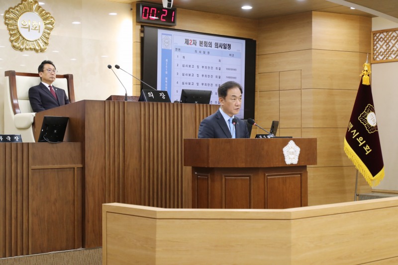 정장선 평택시장, 평택시의회에서 8년 임기 마무리 인사