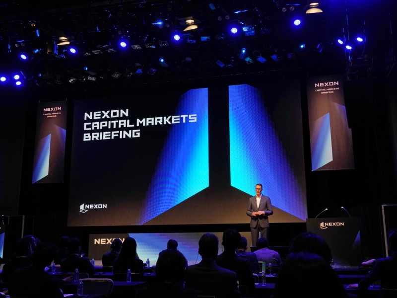 쇠더룬드 회장의 스피치로 행사의 막을 열었다.