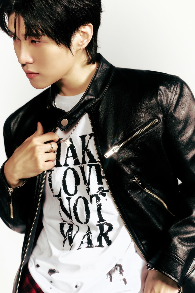 슬레이, 새 디지털 싱글 ‘나타나 줘’ 콘셉트 포토 공개…강렬 록 무드