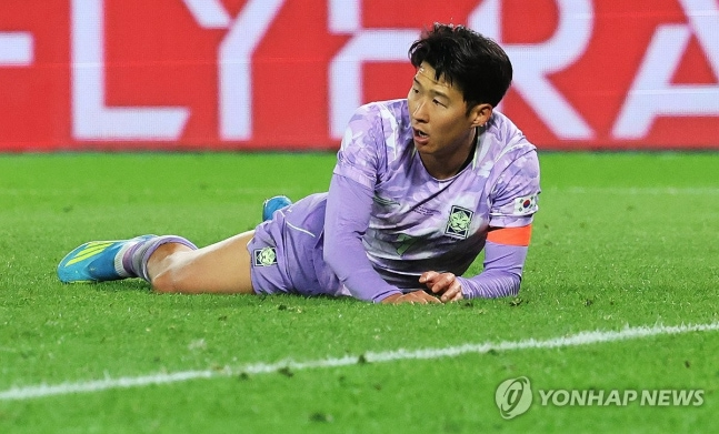 득점실패 아쉬워하는 손흥민 / 사진=연합뉴스