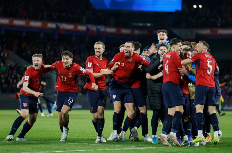 승부차기 이기고 기뻐하는 체코 선수들. / 사진=연합뉴스