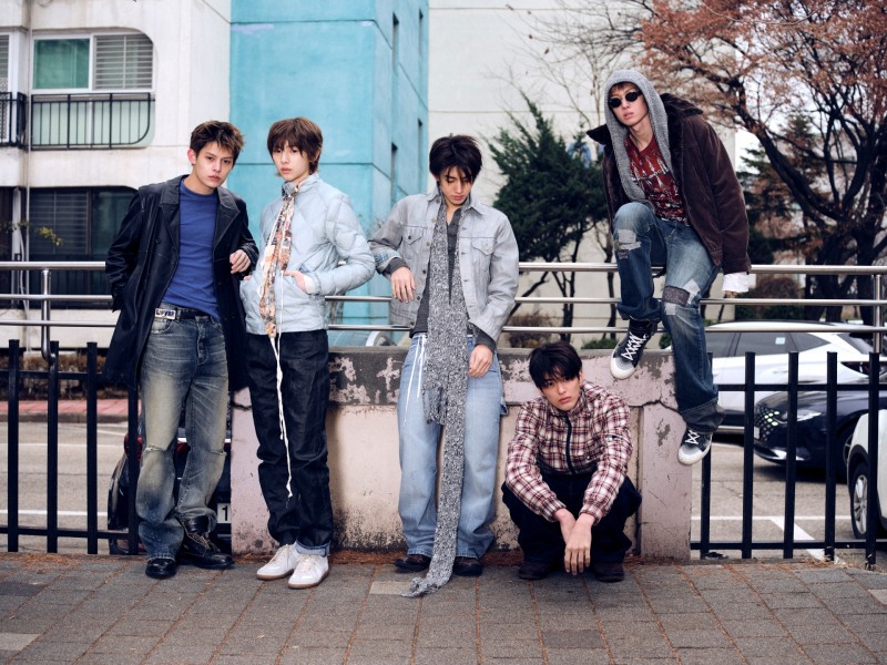 코르티스, 미니 2집 첫 비주얼 공개…멤버들의 추억 담긴 장소에서 촬영