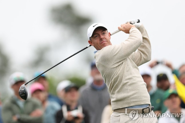 마스터스 연습 라운드에 나선 매킬로이 / 사진=연합뉴스