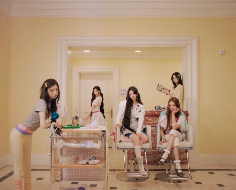 아일릿과 함께 시작하는 하루…미니 4집 콘셉트 포토 추가 공개