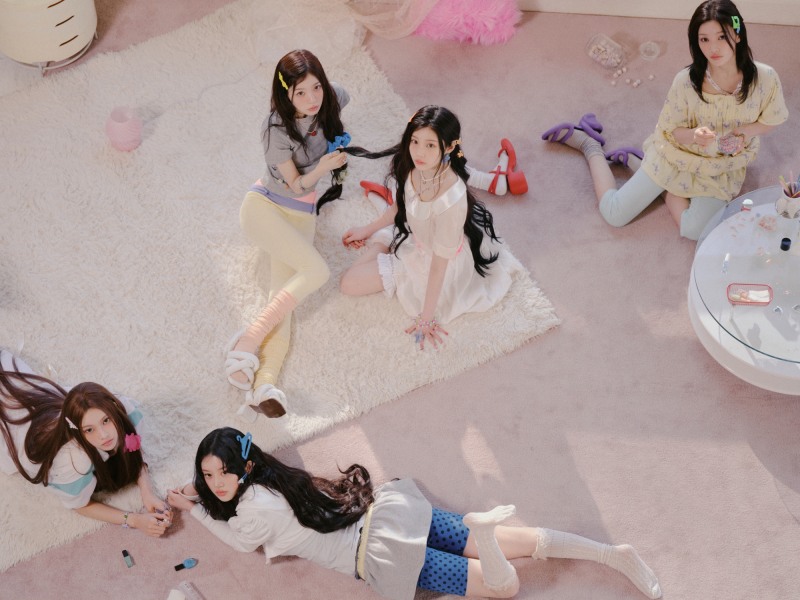 아일릿과 함께 시작하는 하루…미니 4집 콘셉트 포토 추가 공개