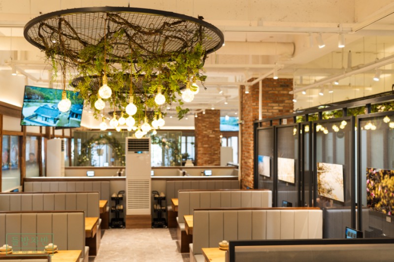 들밥차반, 한정식 룸식당으로 모임 수요 공략