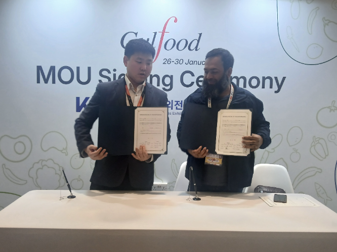 진선미 배추김치, 두바이 스피니즈·웨이츄리스 10톤 납품 완료