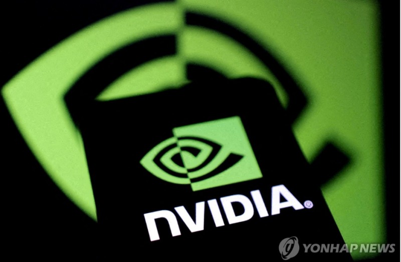 AI 대장주인 엔비디아 주가가 10일(현지시간) 전거래일보다 2.55% 상승하며 8거래일 연속 올랐다. 사진=로이터통신, 연합뉴스