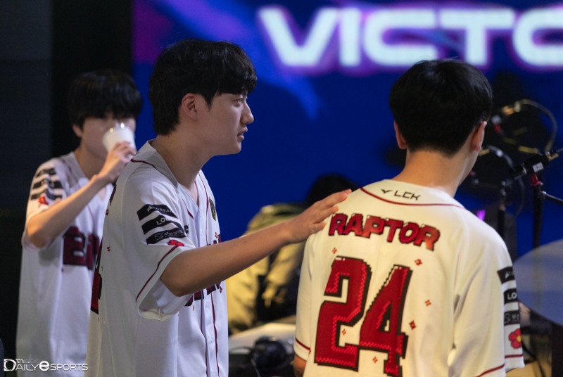 '데이스타' 유지명.