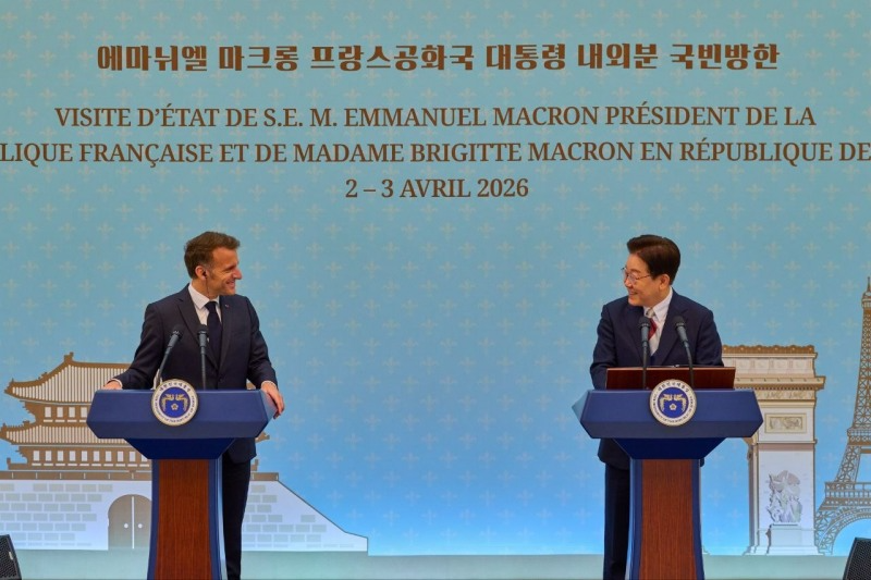 마크롱 프랑스 대통령이 지난 3일 국빈 방한해 이재명 대통령과 함께 공동언론 발표를 했다(출처: 청와대)