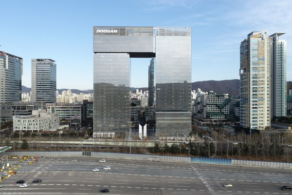 분당두산타워. 사진=두산그룹