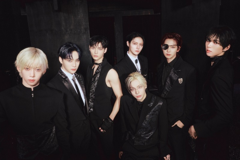 앰퍼샌드원, 미니 4집 해외 매체도 호평…라이브 투어까지 ‘기대 UP’