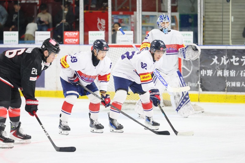 일본전에서 승부치기 끝에 1-2로 패한 한국 남자 아이스하키. / 사진=연합뉴스