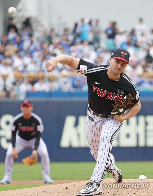 역투하는 톨허스트 / 사진=연합뉴스