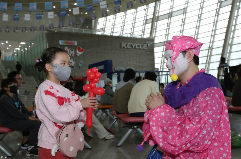 광명스피돔에서는 어린이날 행사와 함께 ‘서울올림픽기념 어린이 바둑대회‘도 함께 열린다.