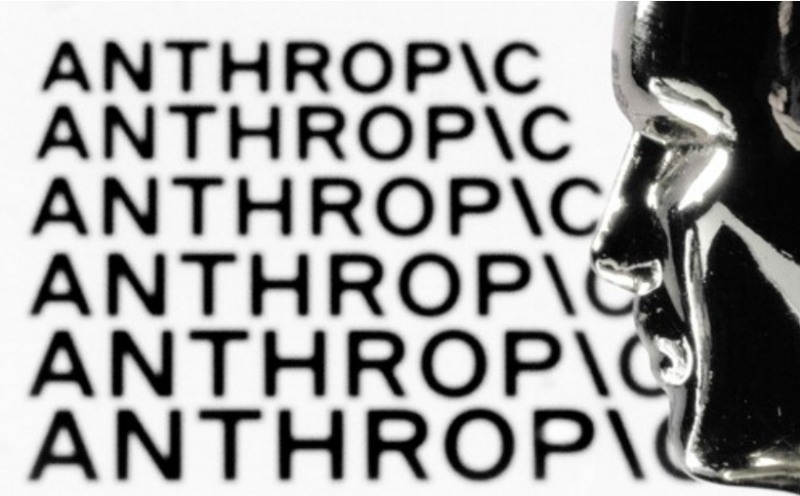 아마존이 20일(현지시간) AI모델 '클로드' 개발사인 앤트로픽에 50억달러를 추가 투자한다고 밝혔다. 사진=연합뉴스