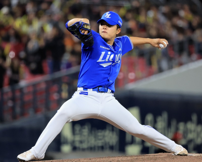 투구하는 이승민. / 사진=연합뉴스