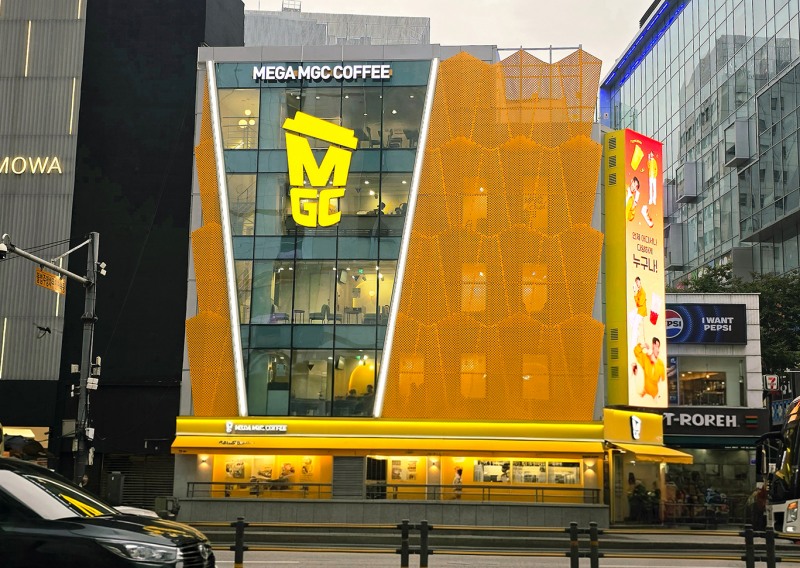 사진=외식업 가맹점 수 1위 커피 부문 브랜드 메가엠지씨커피