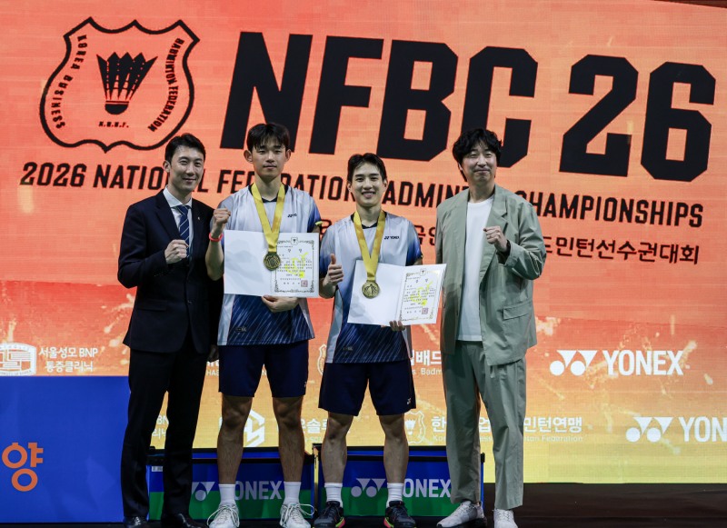 우승 기념촬영. / 사진=연합뉴스