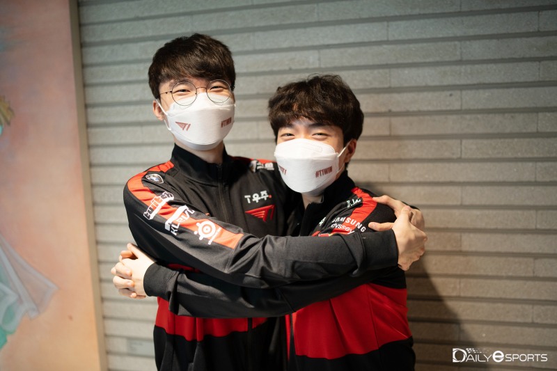 T1 '케리아' 류민석과 '페이커' 이상혁이 9년 동행을 이어간다.