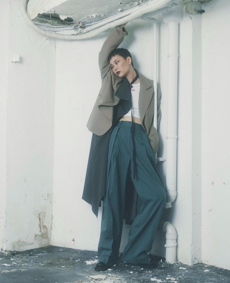 “서울에서 밀라노까지”… 모델 설예빈, 경계를 허문 ‘글로벌 패션 아이콘’ 부상