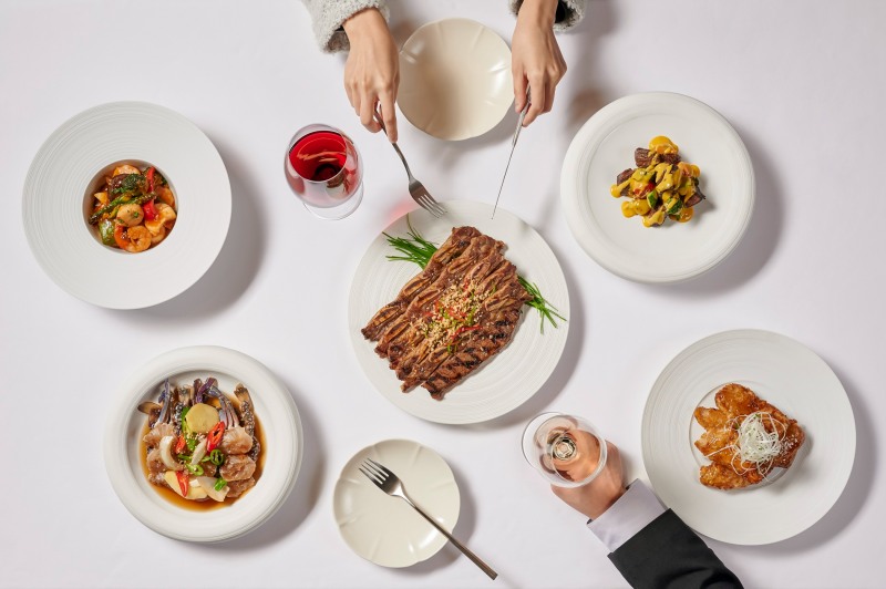 코트야드 메리어트 서울 명동, 스승의 은혜 프로모션 선봬