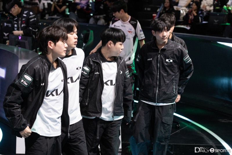 디플러스 기아.