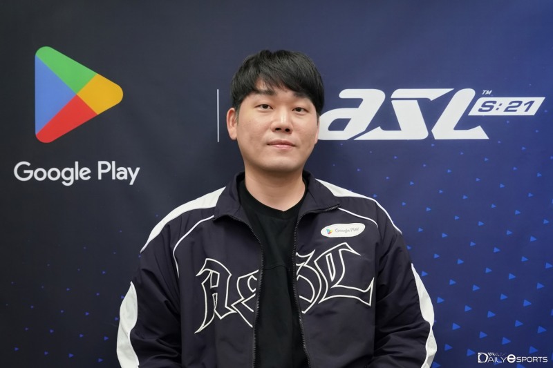 풀세트 접전 끝 4강전에 오른 이재호가 이영호와의 대결을 희망했다.