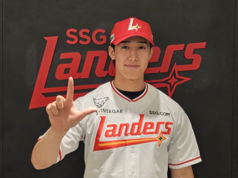 프로야구 SSG가 대체 외국인 투수로 영입한 일본인 좌완 긴지로. / 사진=연합뉴스