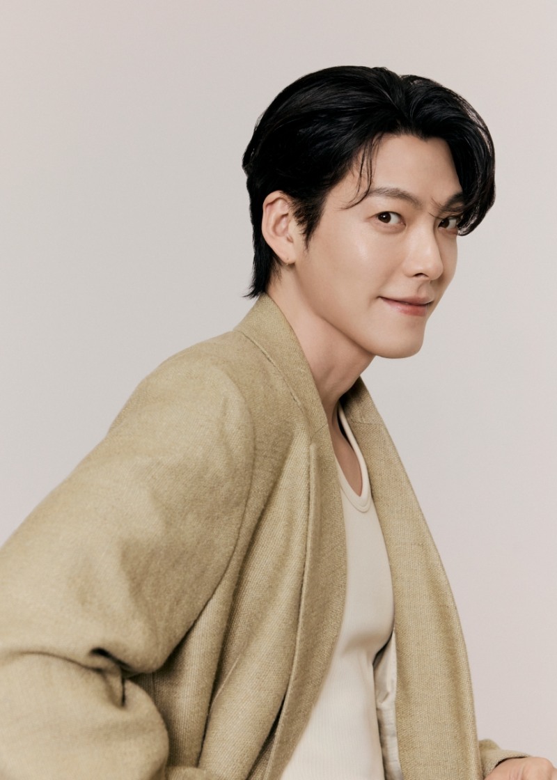 김우빈, ‘2026 브랜드 고객충성도 대상’ 선정…전 분야 아우르는 ‘광고 킹’ 행보