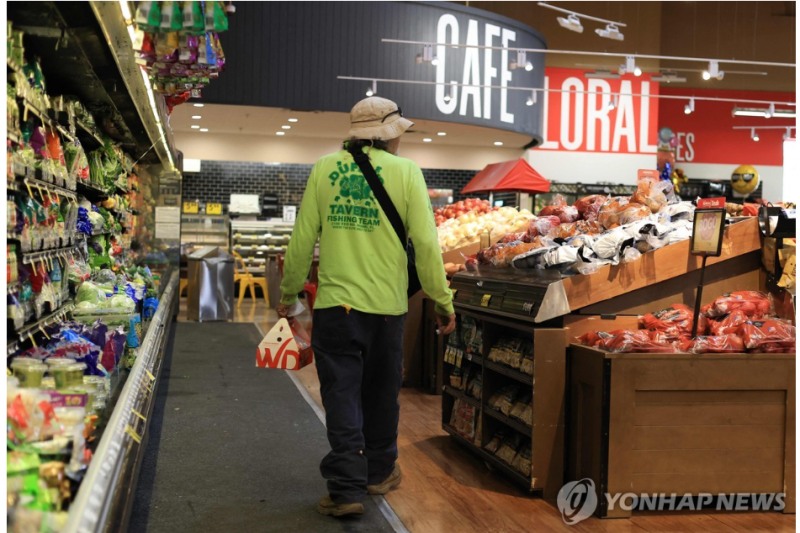 미국의 4월 소비자물가지수(CPI)가 전년 동월 대비 3.8% 상승하며 3년만에 최고 수준으로 치솟았다. 사진=AFP, 연합뉴스