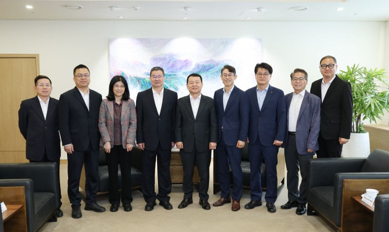 장강수리위원회 대표단