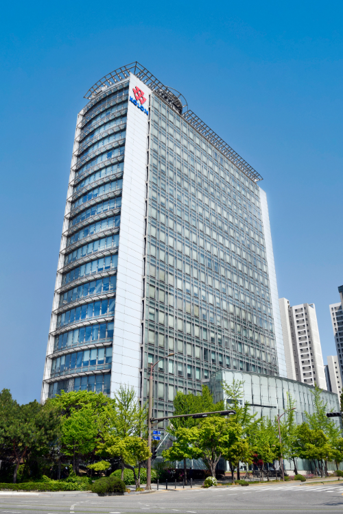 코오롱글로벌 과천 사옥 전경./코오롱글로벌